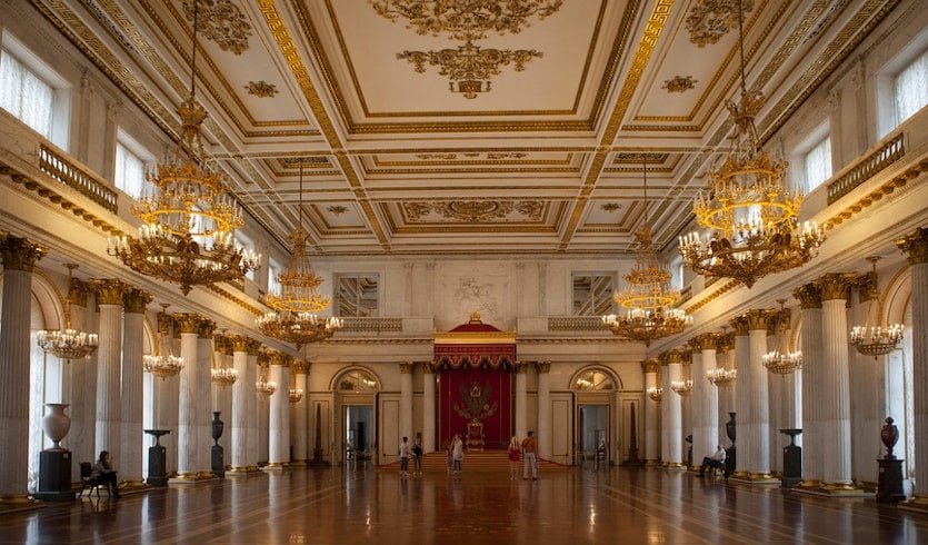 Дворцовый Петербург — фото № 2 — Фотобанк Лори / Литвяк Игорь Дворцовый Петербург — индивидуальные туры в Петербург от 10500 руб.