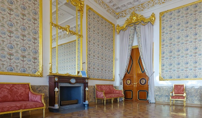 Тайны семьи Строгановых (с посещением Строгановского дворца) — автобусная экскурсия