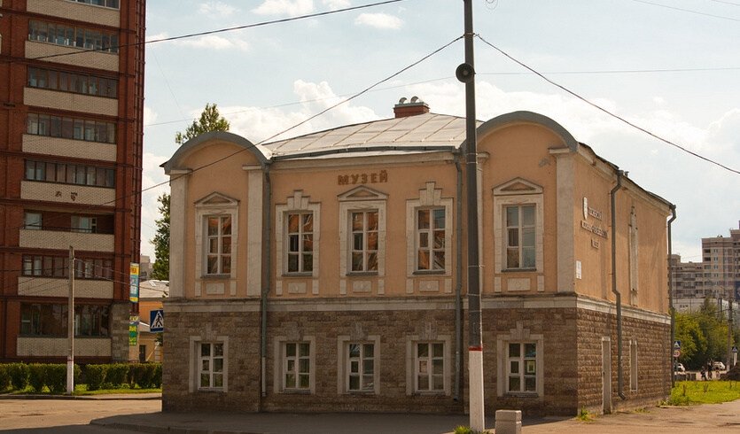 Августейшие родительницы: владелица Павловска Мария Фёдоровна и царская кормилица Мария Андреевна (для заказных групп) – автобусные экскурсии для организованных групп от 2120 рублей