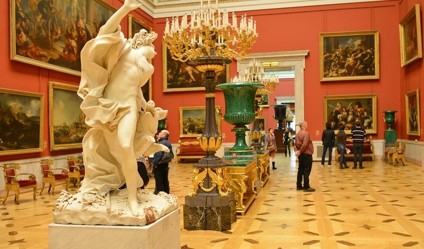 Главная площадь города – Пешеходные экскурсии