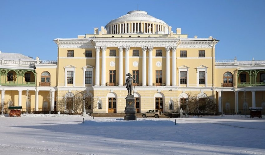 Павловский дворец