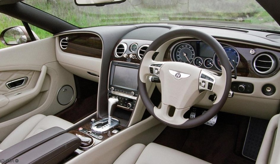 Аренда автомобиля Bentley