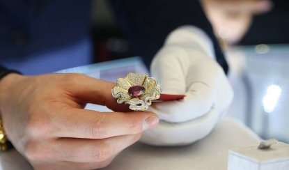 Экскурсия по ювелирному заводу «Русские самоцветы»