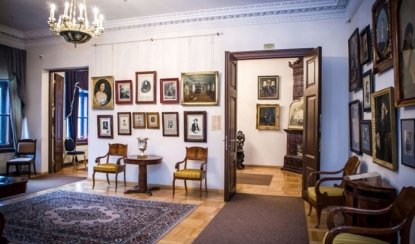 Музей-квартира семьи актеров Самойловых