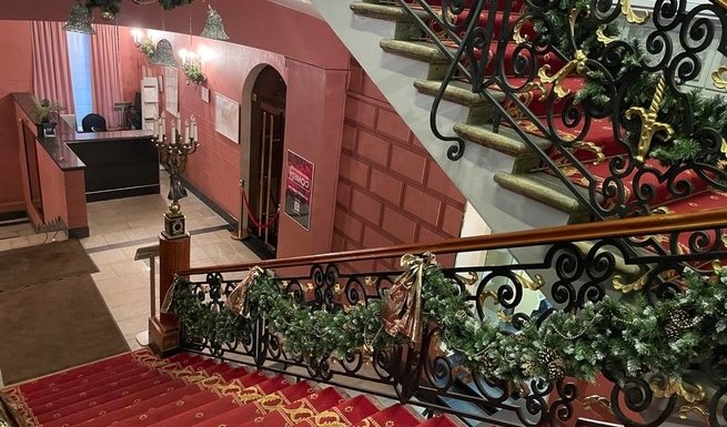 Парадная лестница – дворцы и особняки