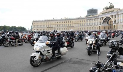 Закрытие мотосезона в Петербурге