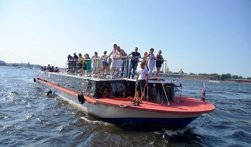 Теплоход типа Гранд Фонтанка Open-Air аренда Теплоход типа Гранд Фонтанка Open-Air