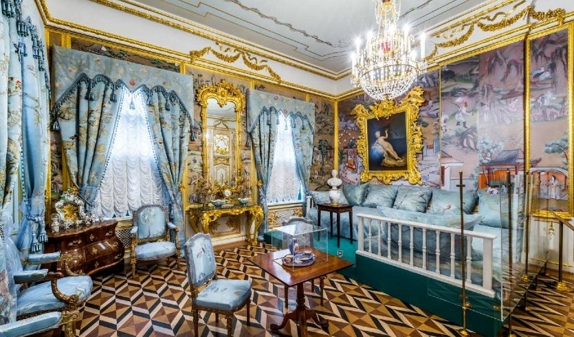 Петергоф. Большой дворец