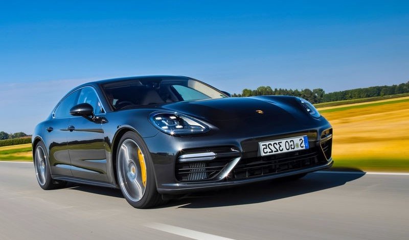 Аренда автомобиля Porsche Panamera