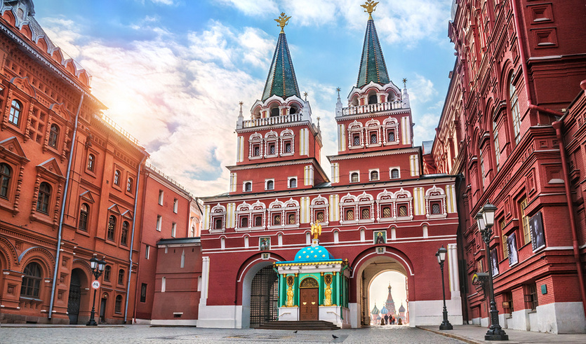 Туры в Москву из Санкт-Петербурга в 2025 году