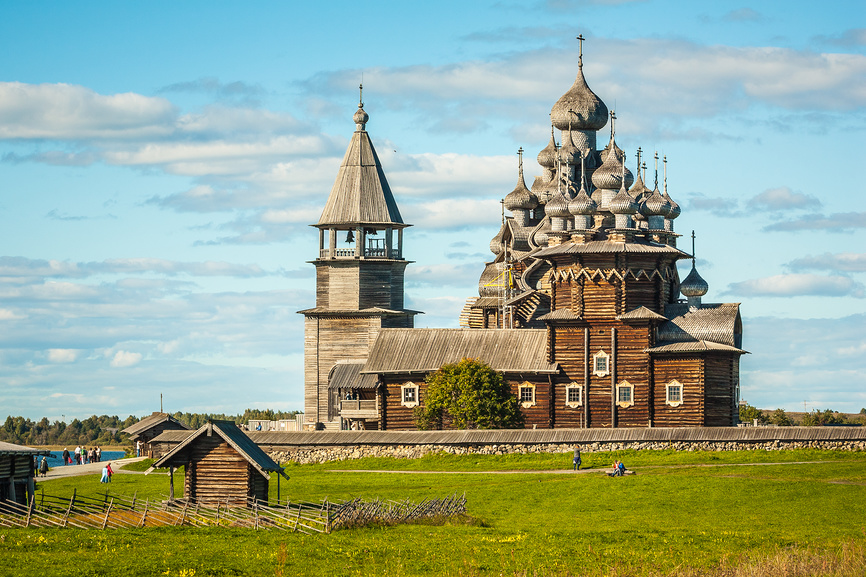 Экскурсия на Кижи